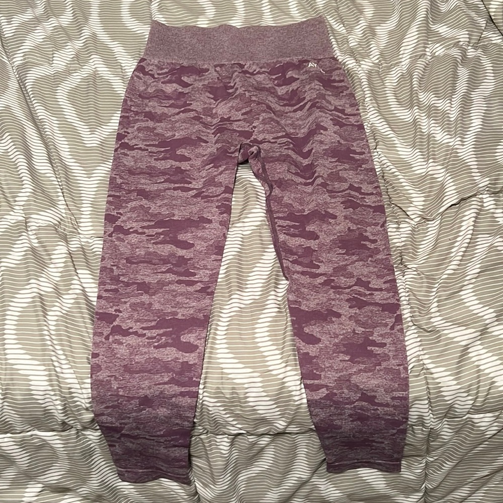 AYBL workout leggings